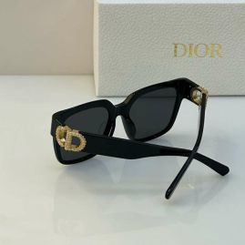 Picture of Dior Sunglasses _SKUfw55590643fw